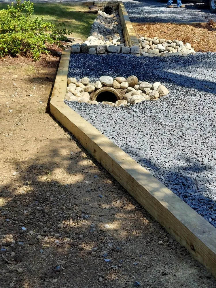 Reliable yard maintenance experts serving Glen Allen, VA - Mejia&Son Landscaping&Hardscaping