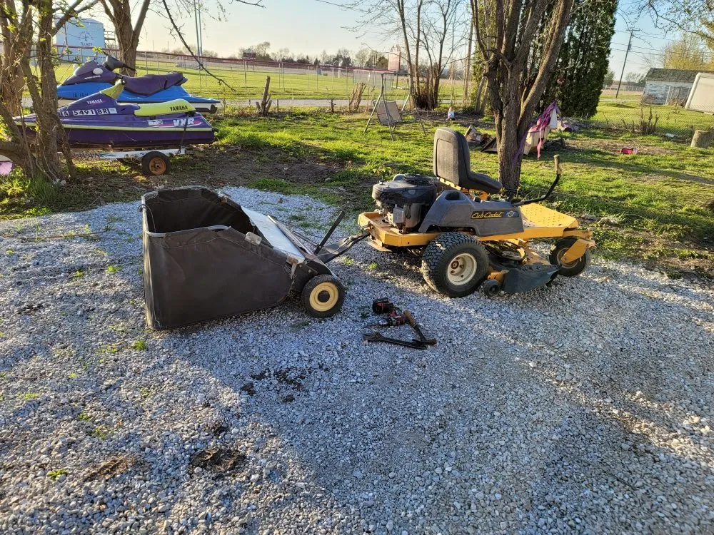 Expert residential landscaping for year-round maintenance in Melcher Dal, IA by Melcher Mann Mowing