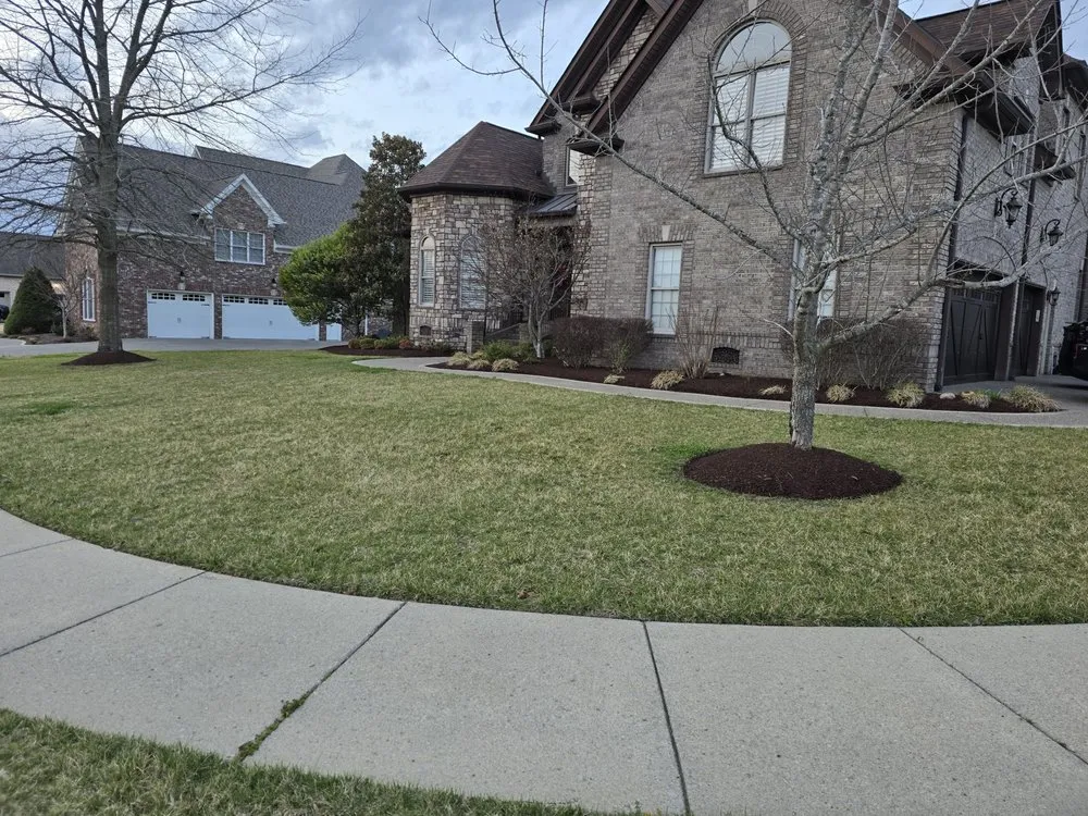 Reliable garden landscaping in McMinnville, TN by Melchor's Lawn Service