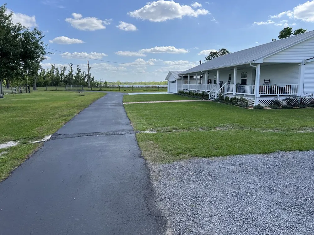 Custom landscaping services near you in Davenport, FL by Melendez Landscaping