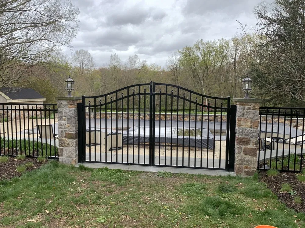 Affordable garden landscaping experts serving Lawrenceville, NJ - Melendrez Fence