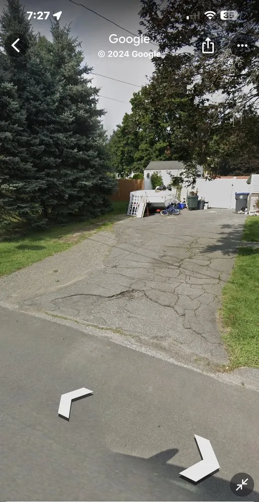 Professional yard cleanup service experts serving Central Falls, RI - Melgar Masonry & Landscaping