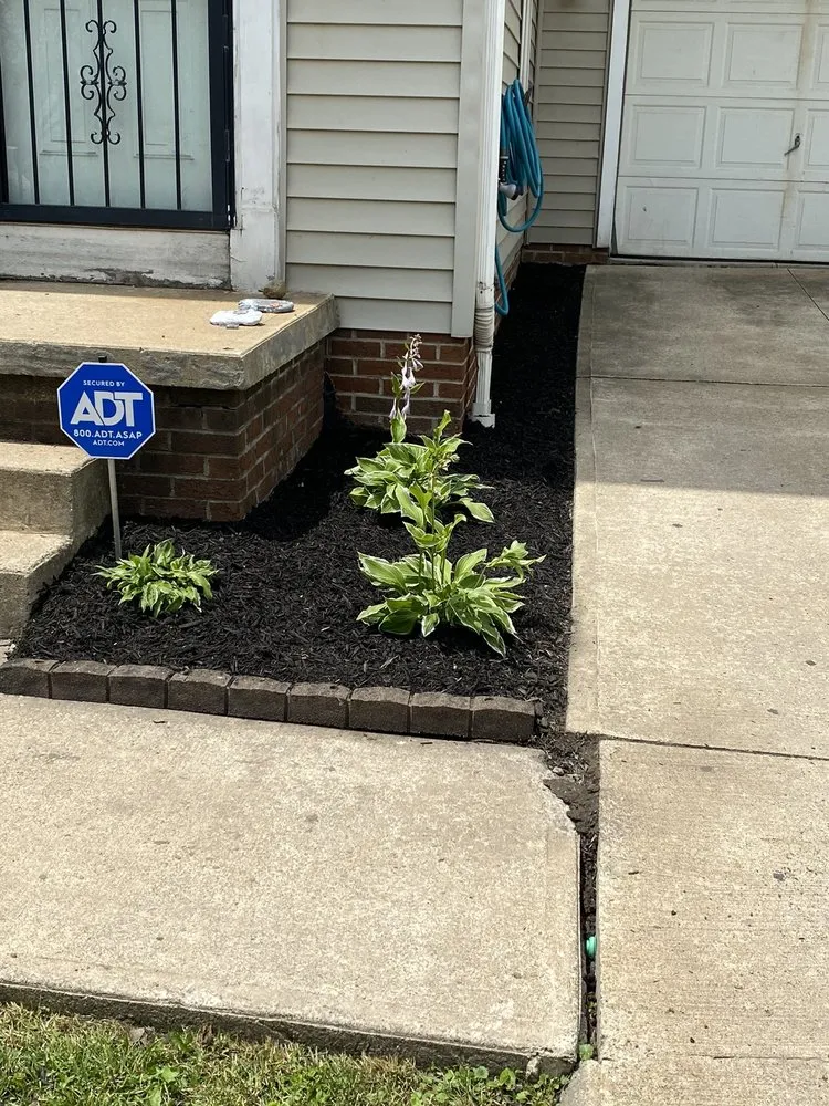 Local residential landscaping in Cleveland, OH - Mell’s Way out Landscaping & Hauling