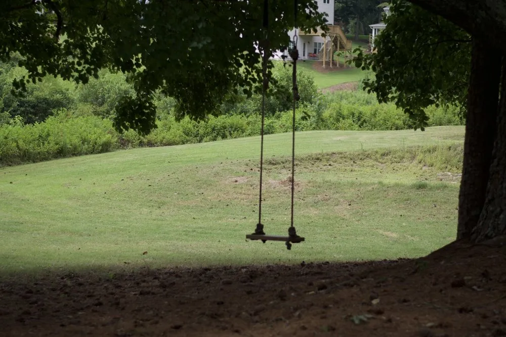 Professional landscaping services for residential properties in Cumming, GA by Melo Group Service