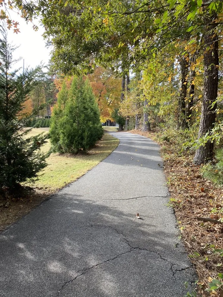 Reliable yard maintenance experts serving Cumming, GA - Melo Group Service