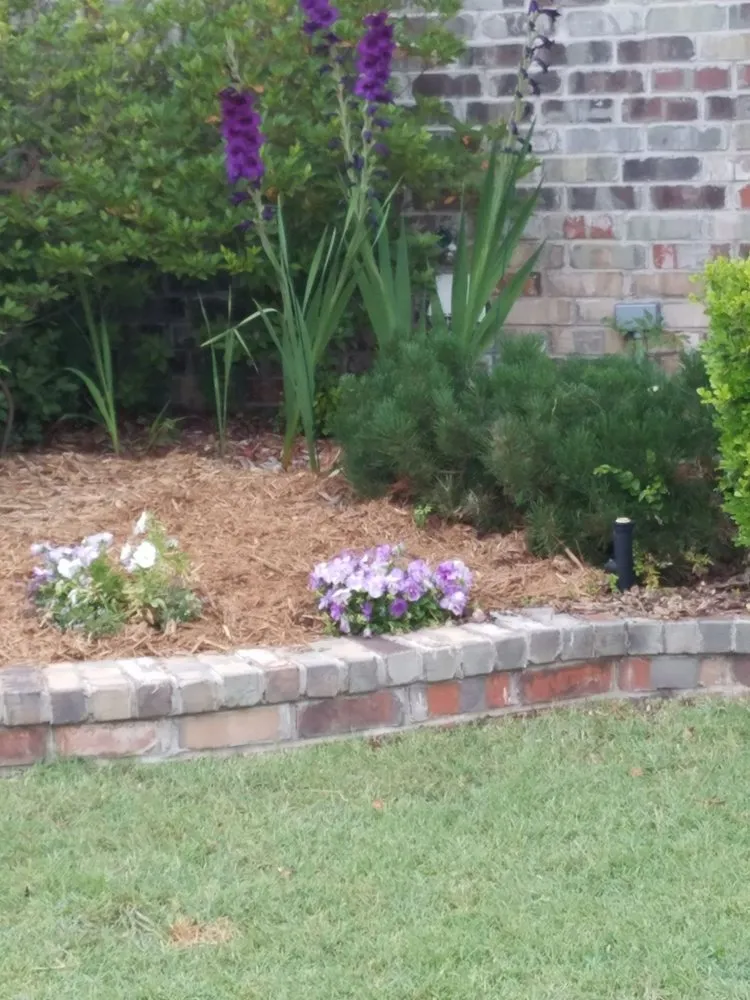 Local landscaping services with custom design across Shawnee, OK - Melot Mowing