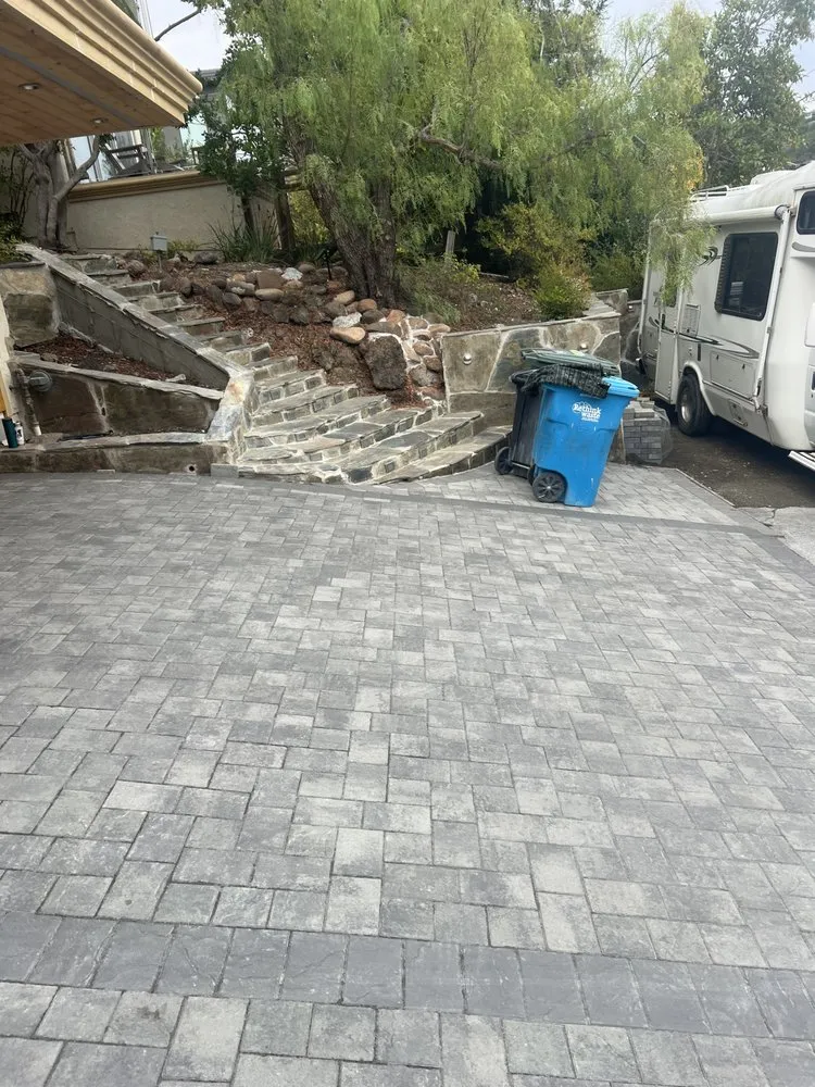 Affordable yard cleanup service experts serving Fairfield, CA - Mels Construction