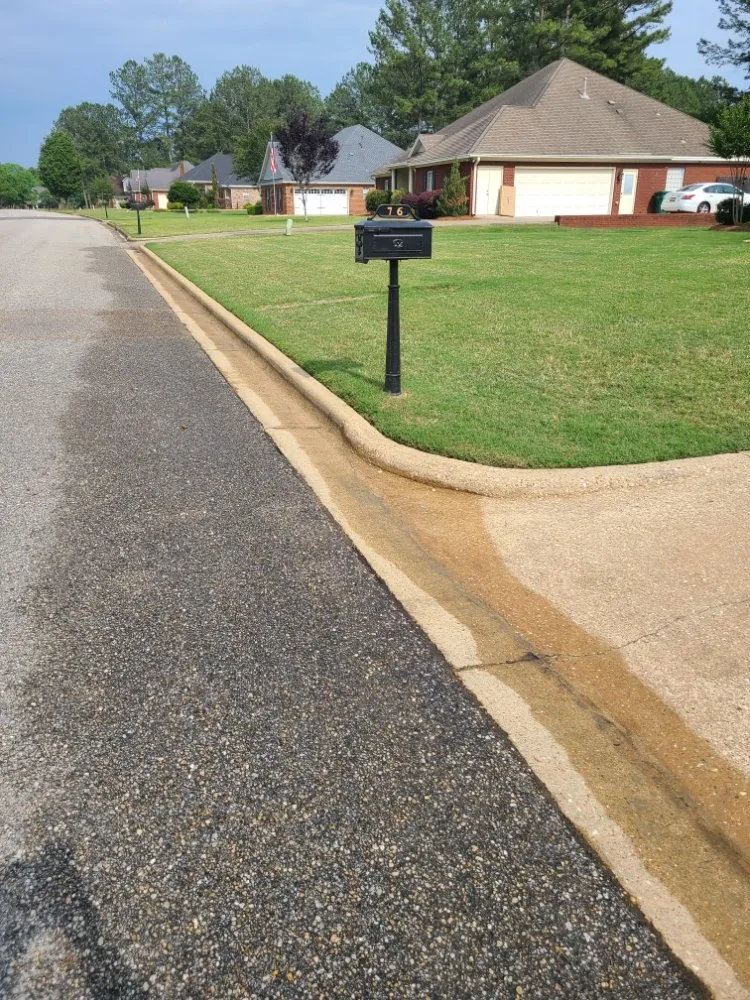 Trusted landscape installation in Montgomery, AL - Mel's Lawn Care