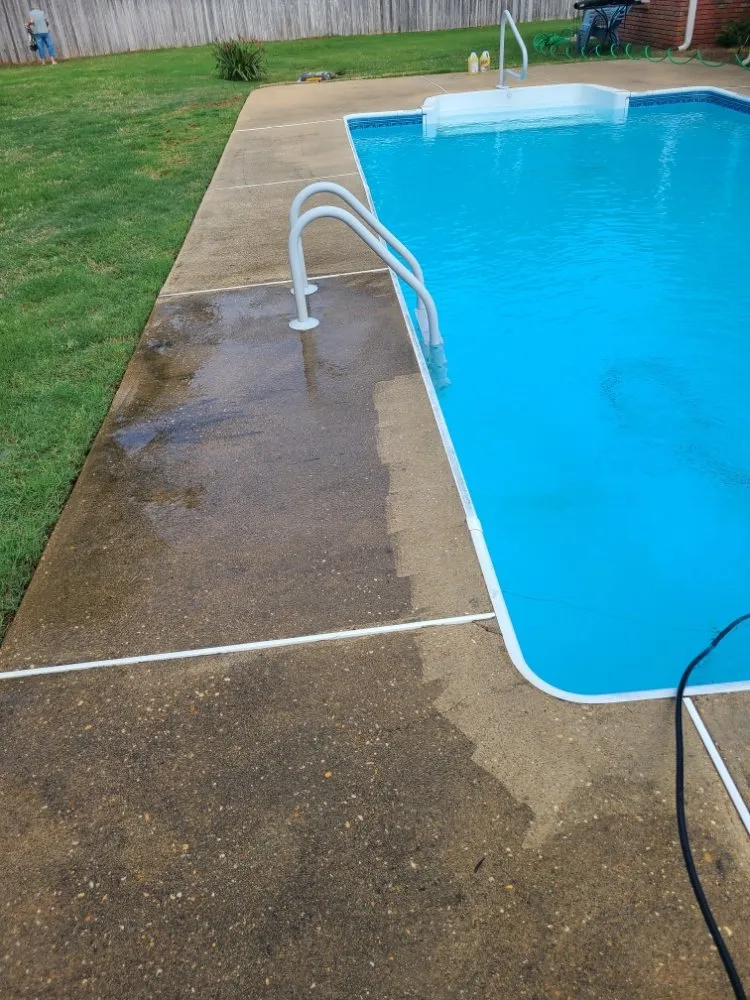 Expert garden landscaping in Montgomery, AL - Mel's Lawn Care