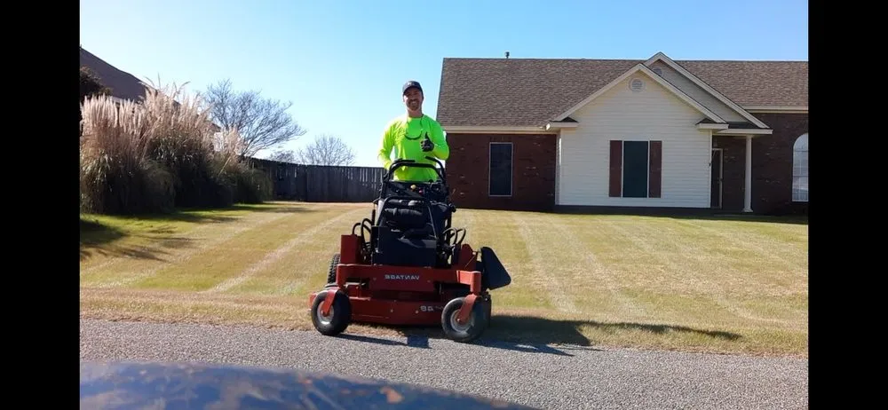 Professional residential landscaping experts serving Montgomery, AL - Mel's Lawn Care