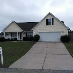 Expert outdoor landscaping in Fayetteville, NC by Melvin Lawn Service