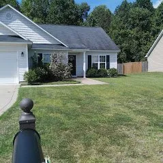 Expert landscaping services experts serving Fayetteville, NC - Melvin Lawn Service