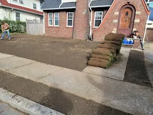Affordable yard maintenance in Cranston, RI - Melvin´s Landscaping