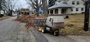 Reliable lawn mowing service for outdoor upgrades across Cranston, RI - Melvin´s Landscaping