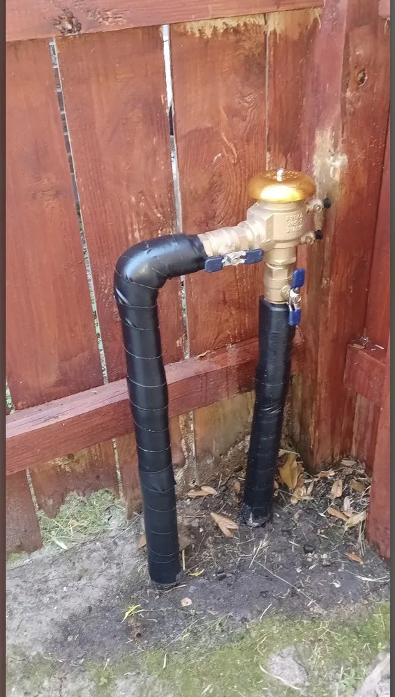 Professional landscaping services experts serving Rosenberg, TX - Memelandscaping