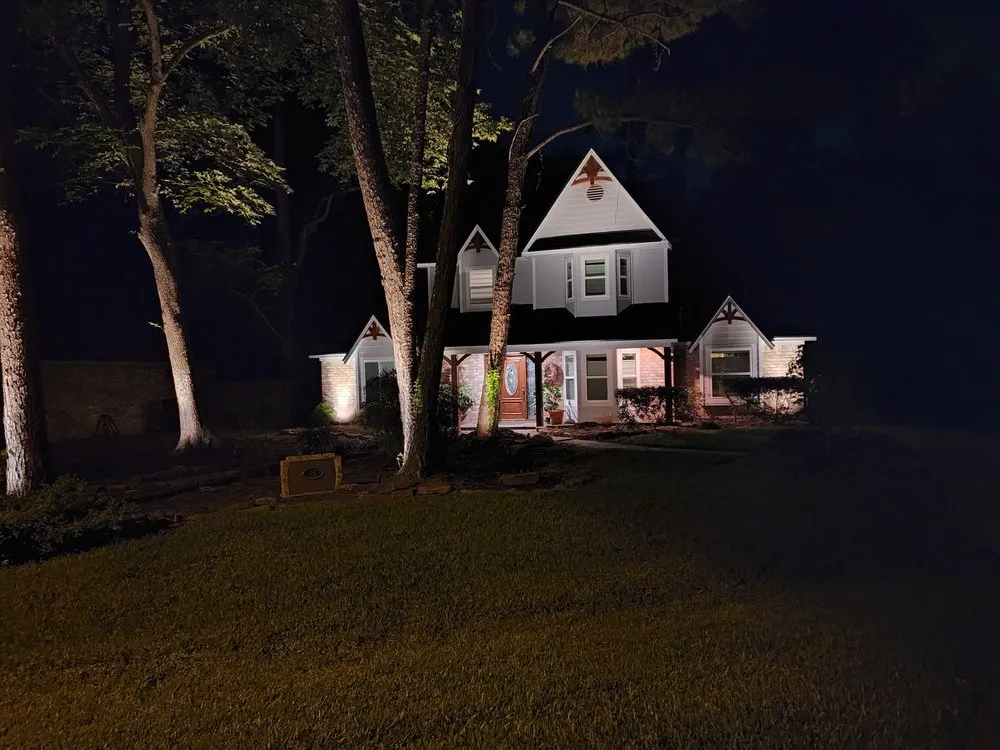 Trusted landscape installation with custom design in Rosenberg, TX by Memelandscaping