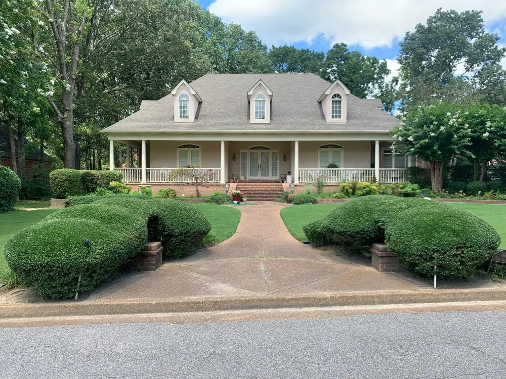 Affordable garden landscaping with custom design across Memphis, TN - Memphis Best Lawn Care