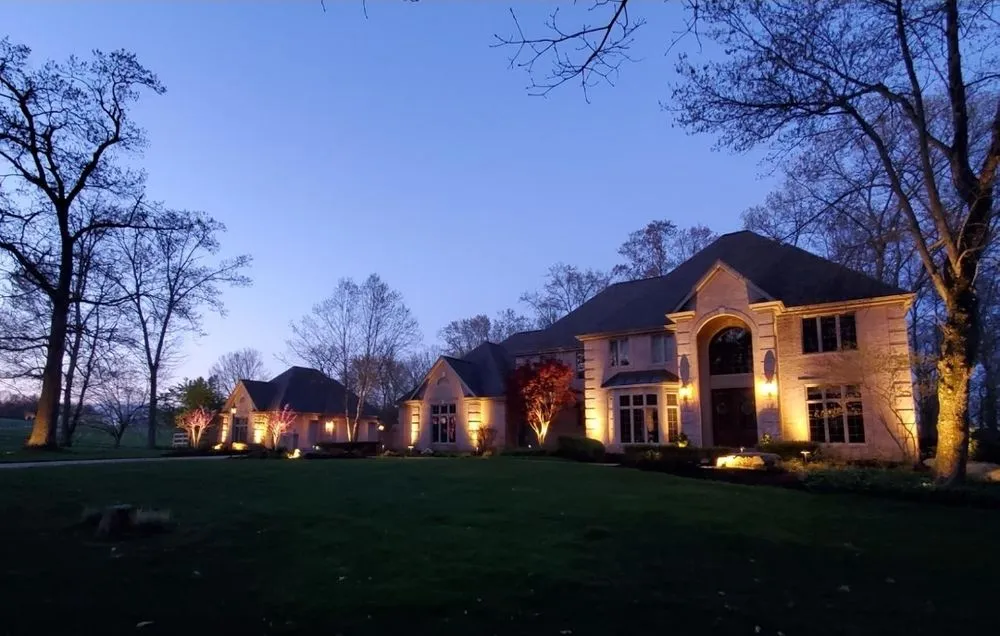 Local lawn care service experts serving Cordova, TN - Memphis Landscape Lighting