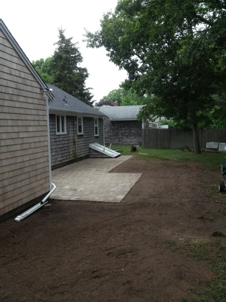 Expert garden landscaping in Marstons Mills, MA by Men At Work