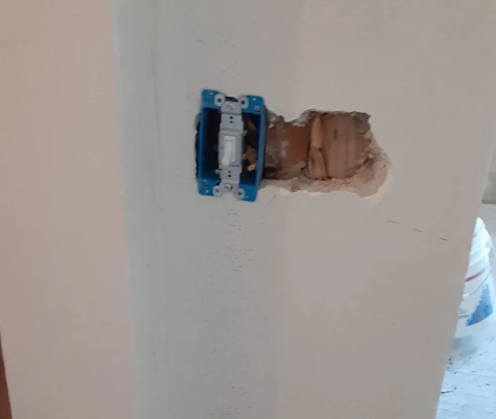 Expert outdoor landscaping experts serving Cincinnati, OH - Men of Many Hatz