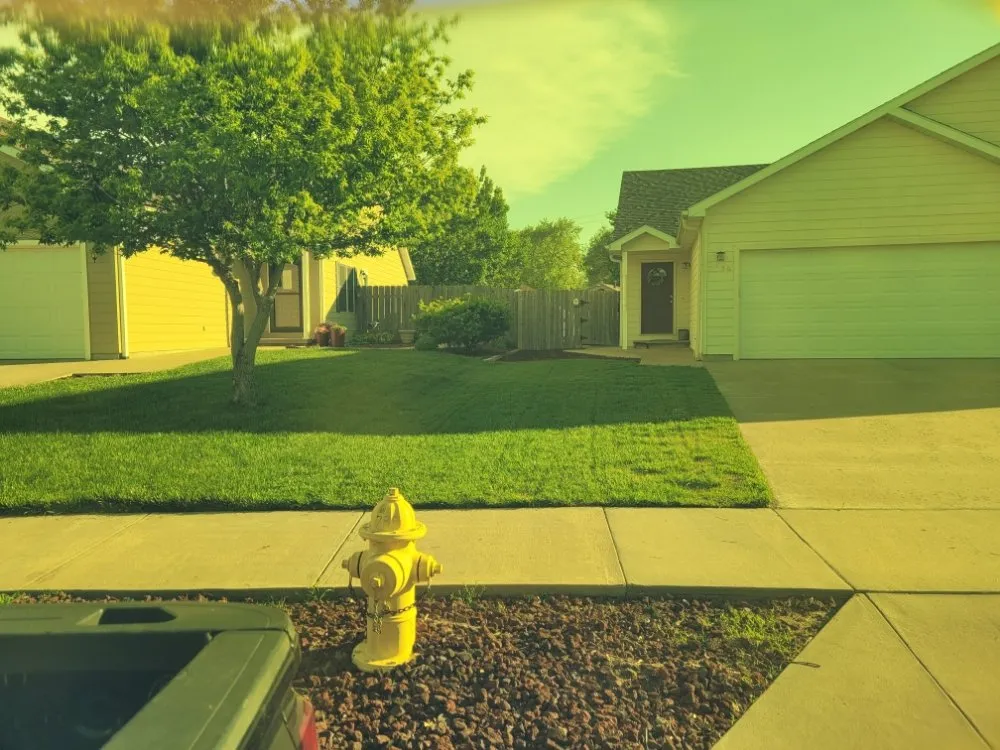 Trusted lawn care service in Salina, KS - Mend And Mow