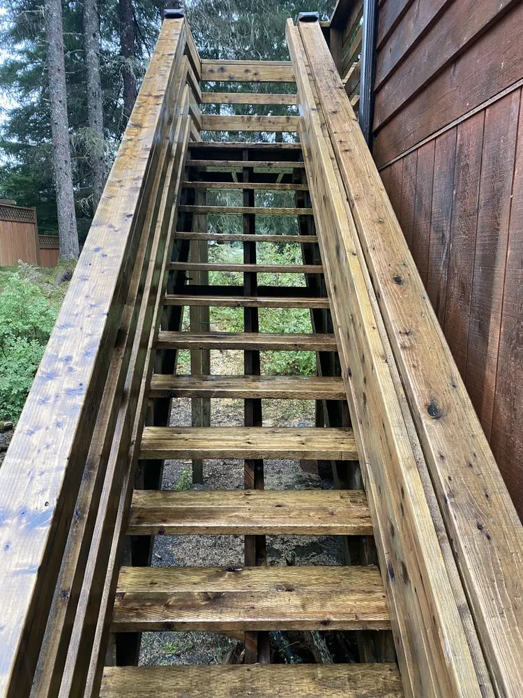 Professional lawn care service in Juneau, AK - Mendenhall Contracting LLC