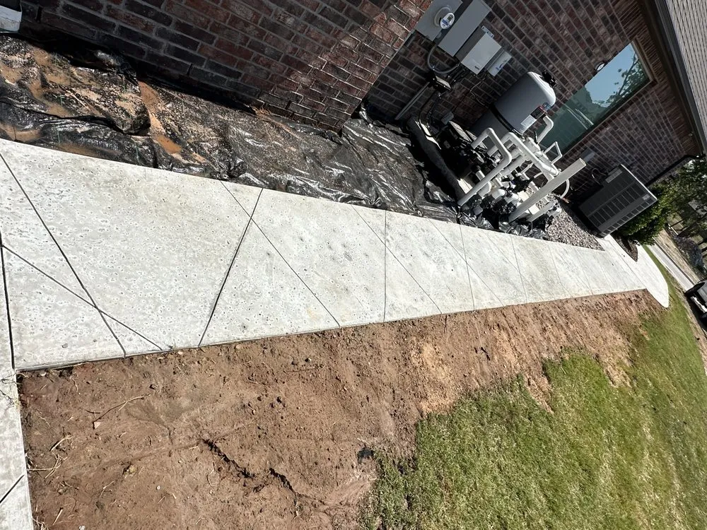 Local residential landscaping in Tulsa, OK by Mendez Landscape Artistry & Design