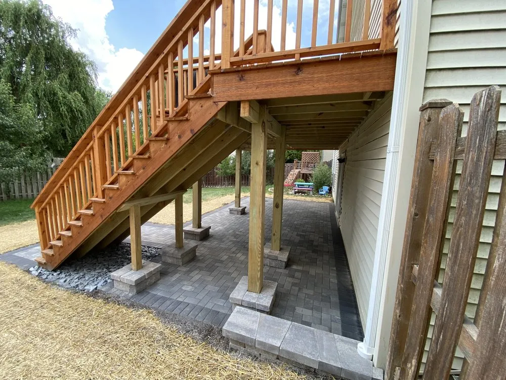 Affordable lawn mowing service in Woodstock, IL - Mendez Landscaping & Brick Pavers