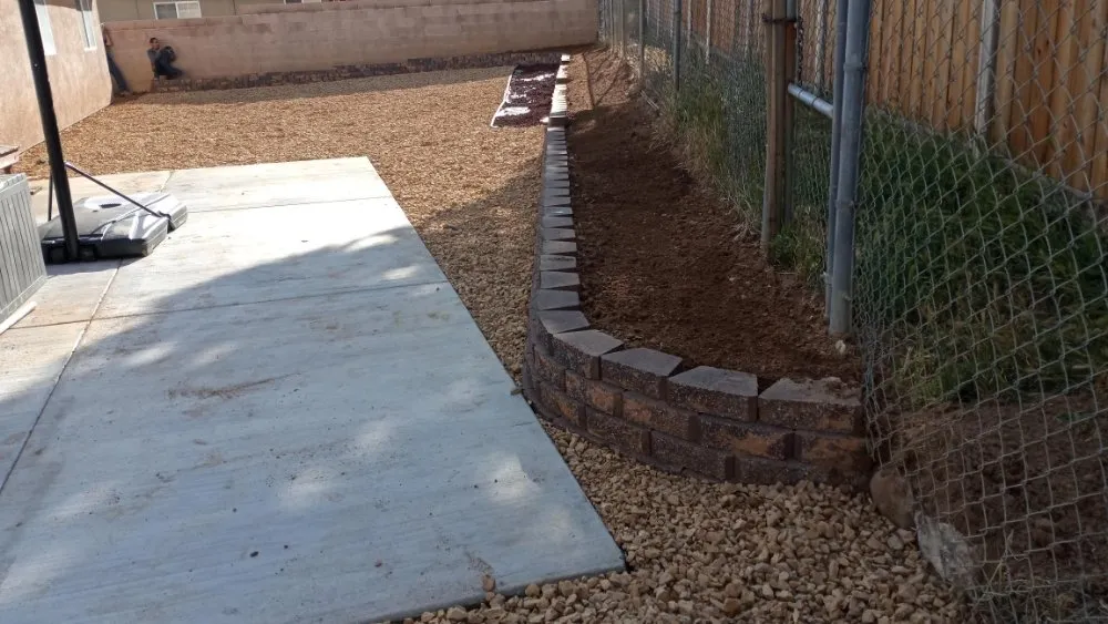 Top-rated outdoor landscaping for homes in Hesperia, CA by Mendez landscaping