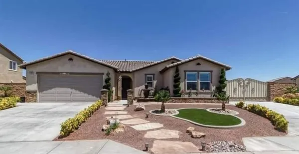 Mendez landscaping Logo