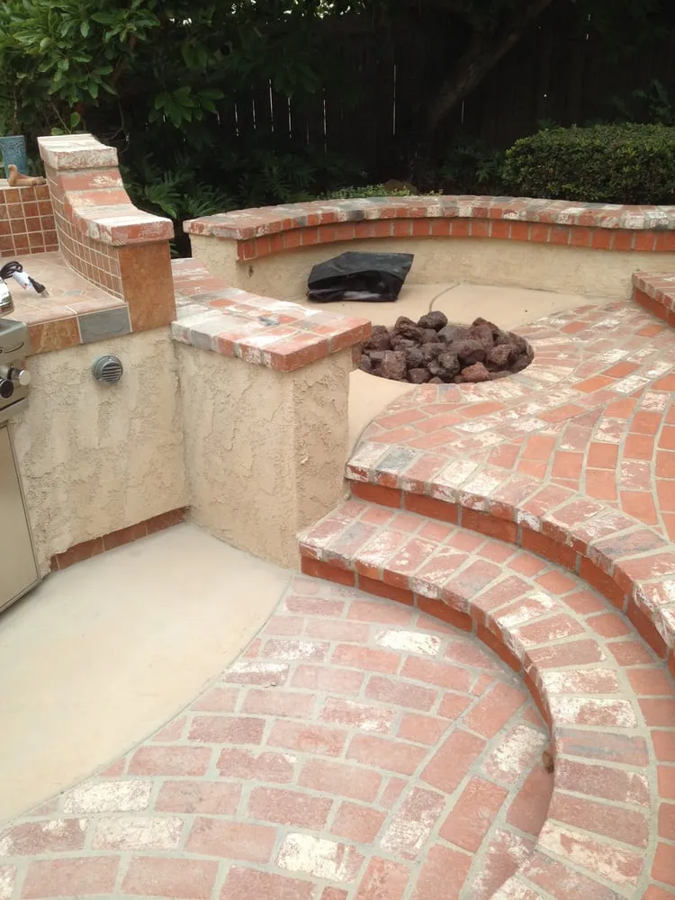 Custom lawn mowing service for outdoor upgrades across Vista, CA - Mendez Landscaping Maintenance