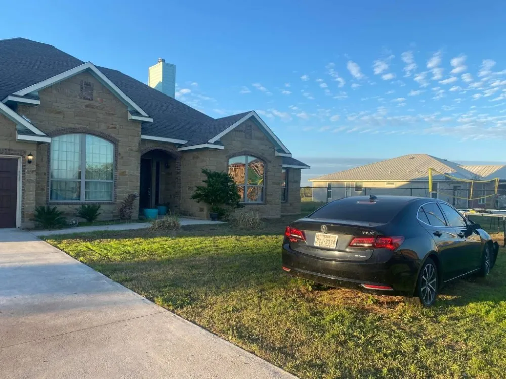 Professional yard cleanup service for residential properties in Austin, TX by Mendez Lawn & More