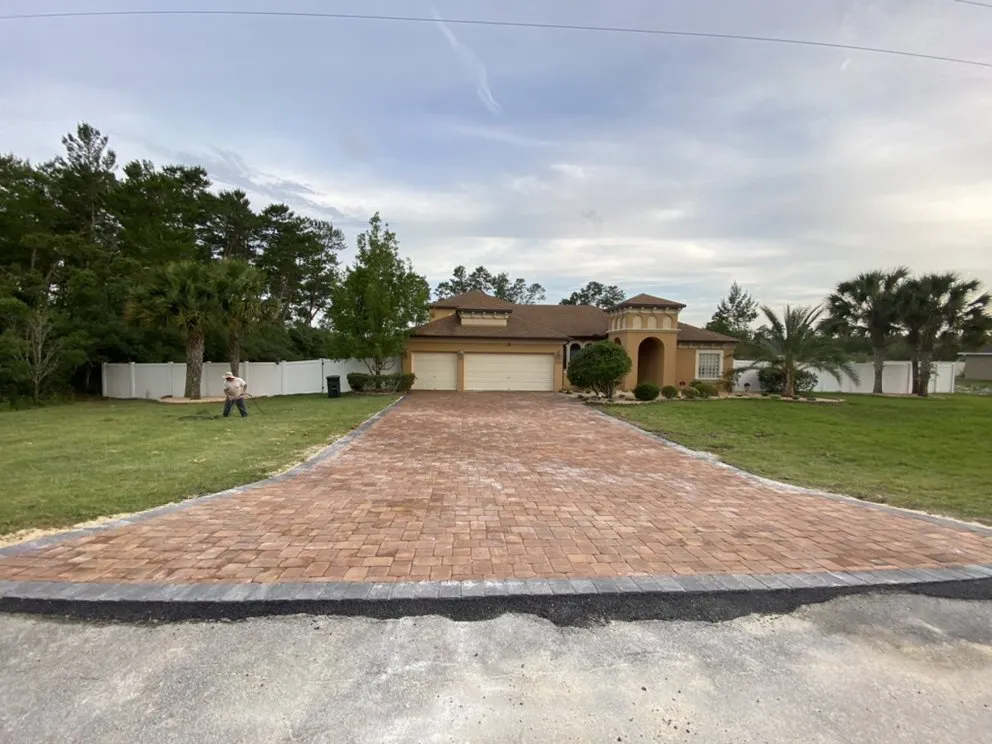 Top-rated yard cleanup service for beautiful yards across Summerfield, FL - Mendez Quality Pavers & Landscaping