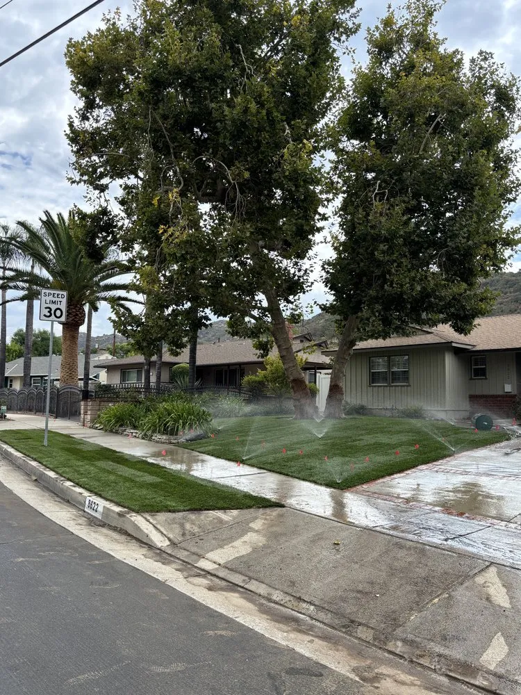 Custom residential landscaping in Santa Clarita, CA - Mendez Tree Services