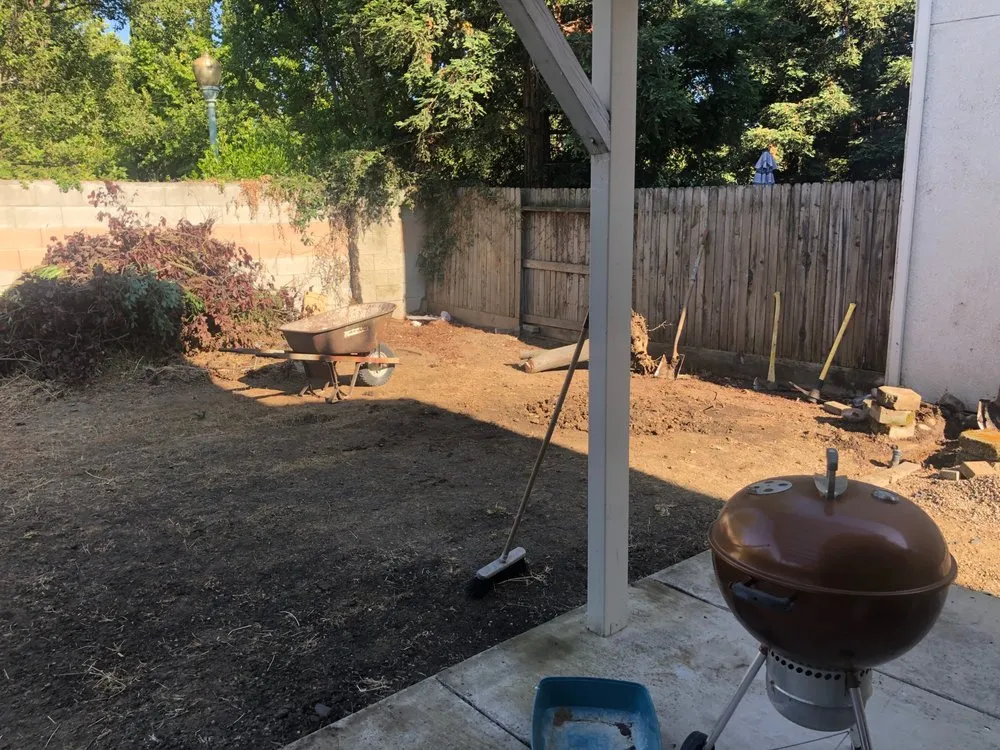 Affordable landscape design in Elk Grove, CA by Mendiola's Landscaping