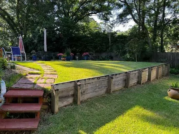 Trusted outdoor landscaping in Tallahassee, FL - Mendonca Lawn Care