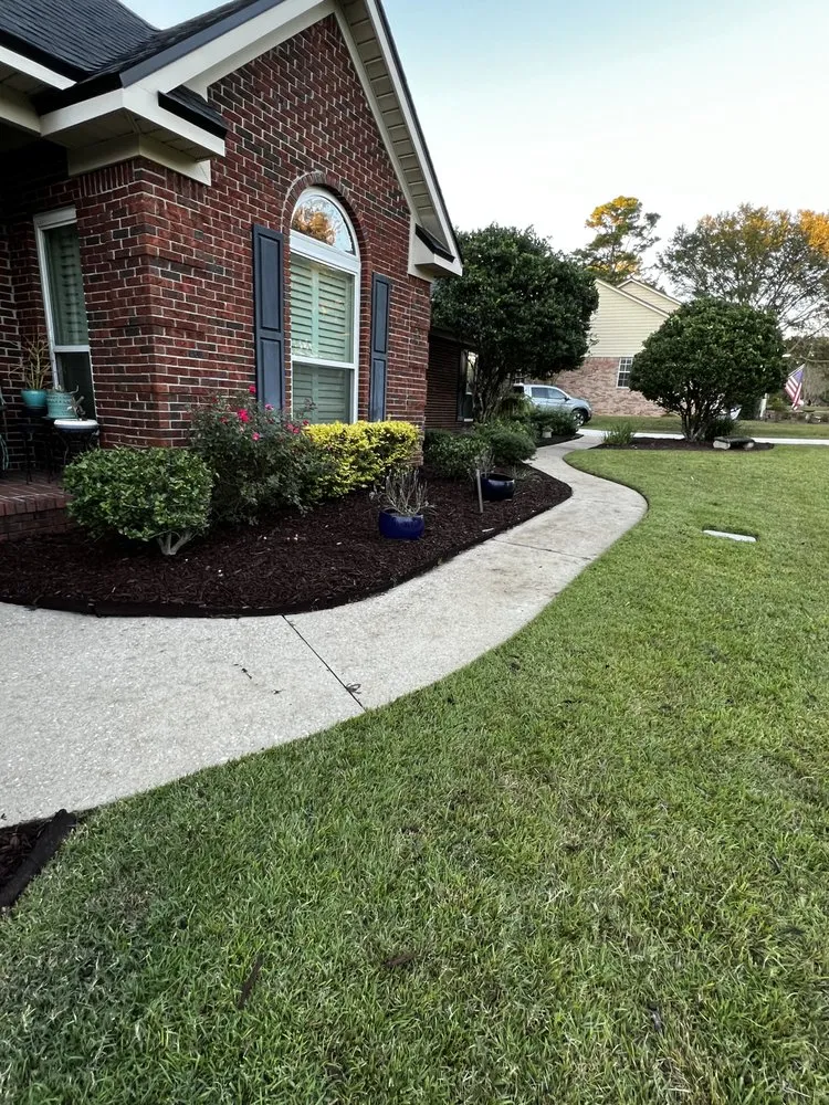 Top-rated landscape design experts serving Tallahassee, FL - Mendonca Lawn Care