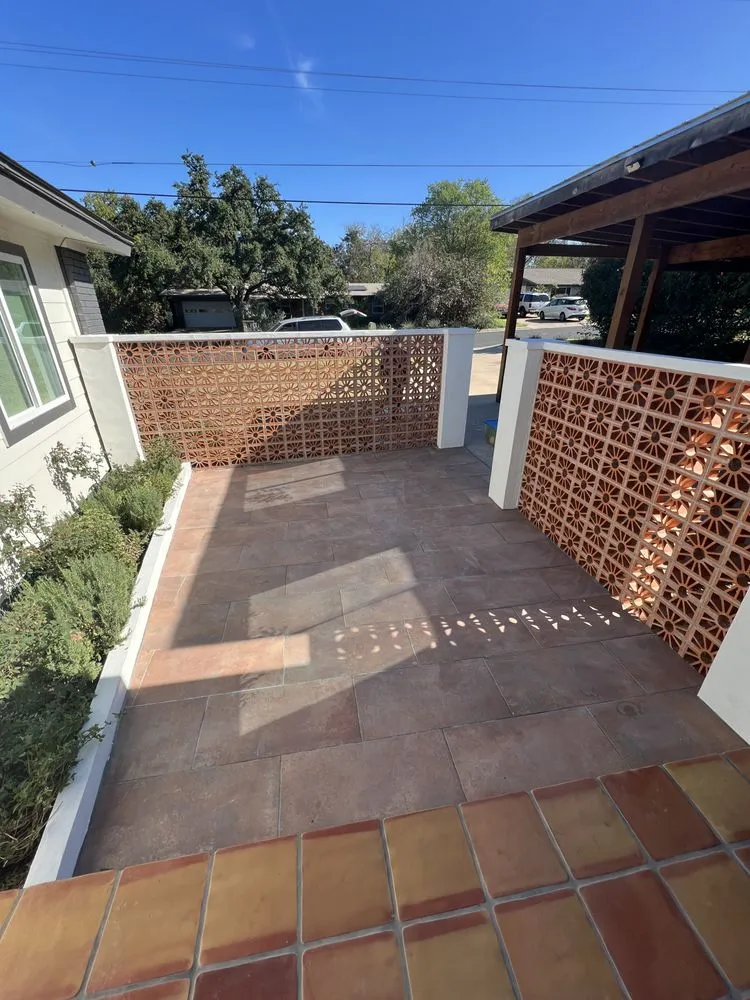 Custom yard cleanup service in Austin, TX - Mendoza Construction & Design