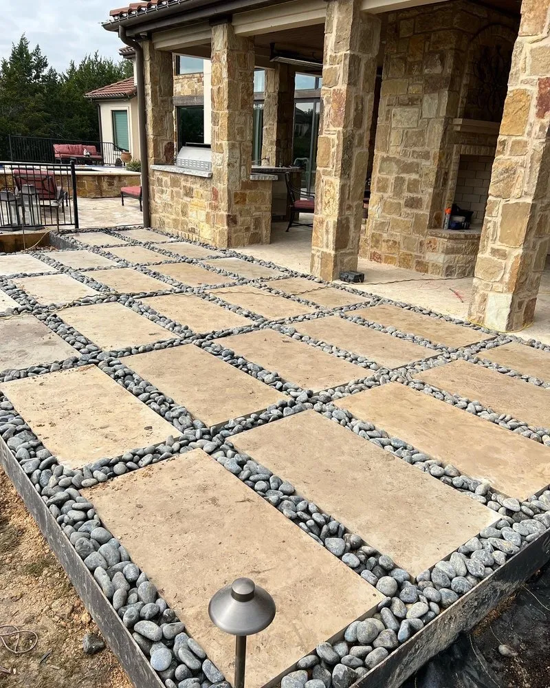 Affordable garden landscaping experts serving Austin, TX - Mendoza Construction & Design