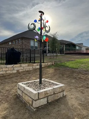 Mendoza Construction & Design Logo