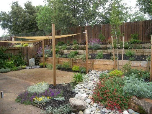Expert landscaping services for residential properties across Los Angeles, CA - Mendoza Gardening & Landscaping