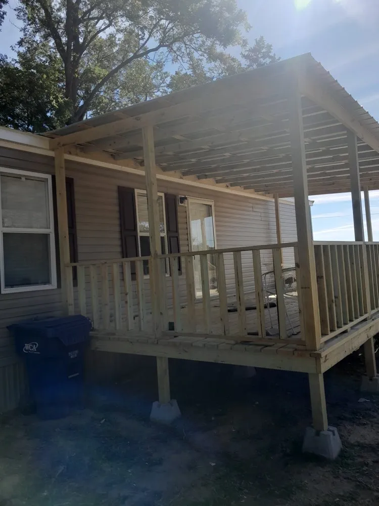 Expert lawn mowing service with custom design in England, AR by Mendoza Landscaping and Lawn Care