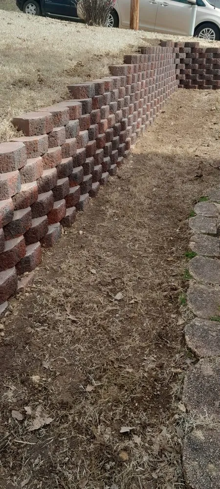 Trusted yard cleanup service near you across England, AR - Mendoza Landscaping and Lawn Care