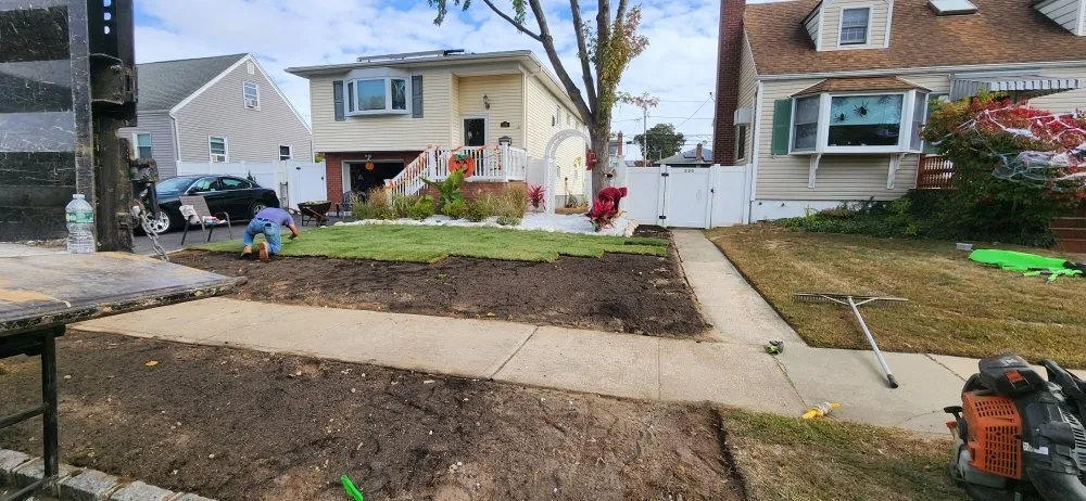 Top-rated yard maintenance for year-round maintenance across Deer Park, NY - Mendoza Landscaping