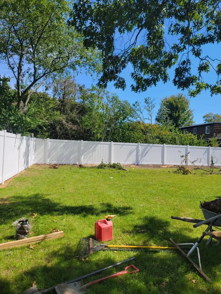 Reliable landscaping services experts serving Deer Park, NY - Mendoza Landscaping