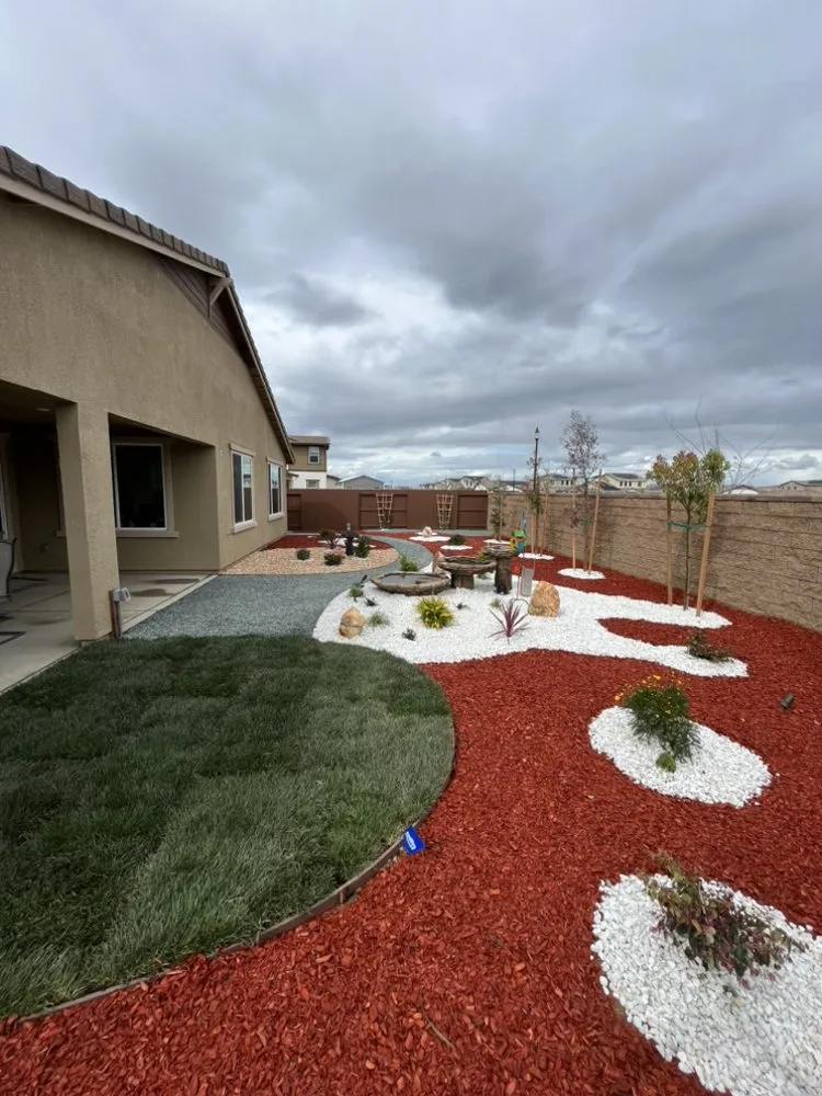 Professional yard maintenance with custom design in Lincoln, CA by Mendoza Landscaping