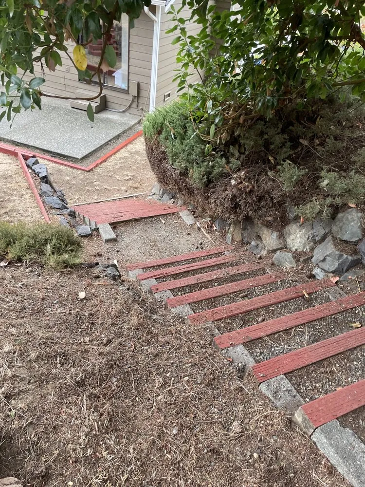 Expert outdoor landscaping for homes in Monroe, WA by Mendoza Landscaping