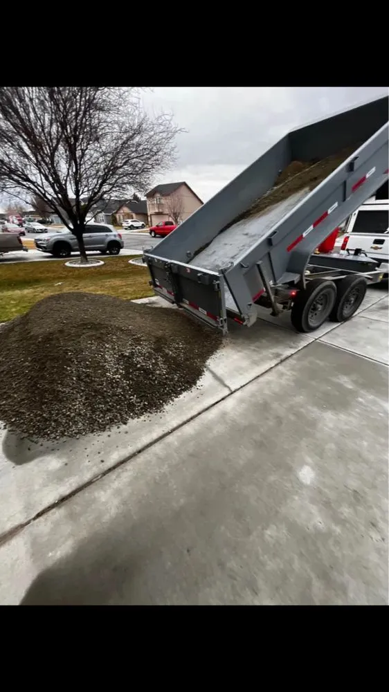 Expert yard maintenance experts serving Pasco, WA - Mendoza Landscaping