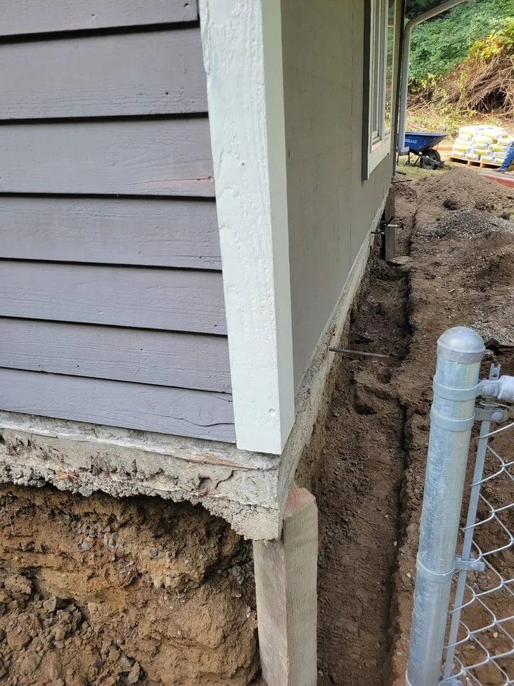 Reliable yard cleanup service in Poulsbo, WA - Mendoza Landscaping