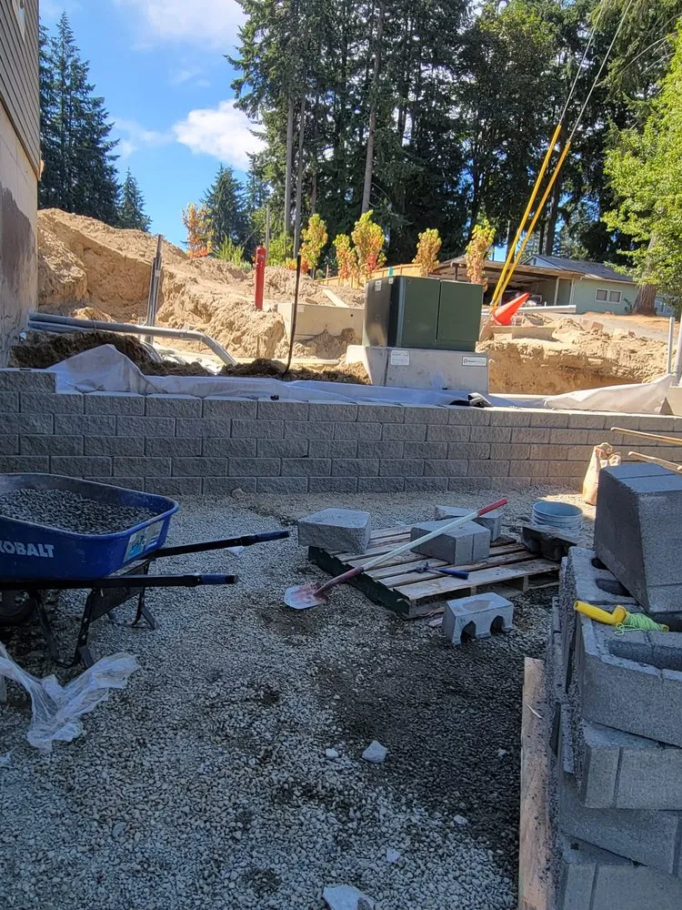 Trusted yard cleanup service experts serving Poulsbo, WA - Mendoza Landscaping